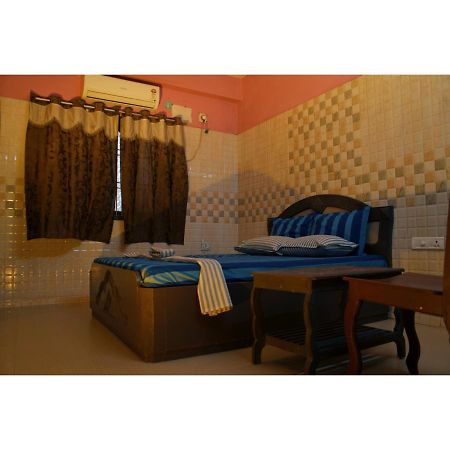 Sri Ram Lodge Velankanni Ngoại thất bức ảnh